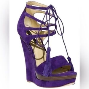 Vintage Rachel Zoe suede tassel sandals. Worn twice. Excellent condition.Size 8.